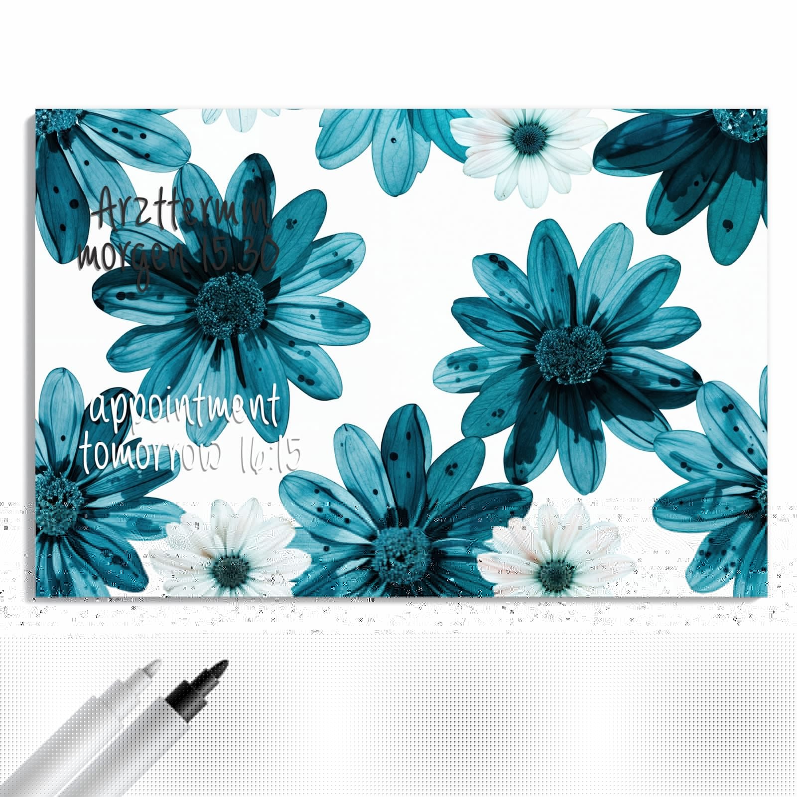 Magnetická tabule – obraz na zeď Roztomilá dívka se srdcem | 90 × 60 cm