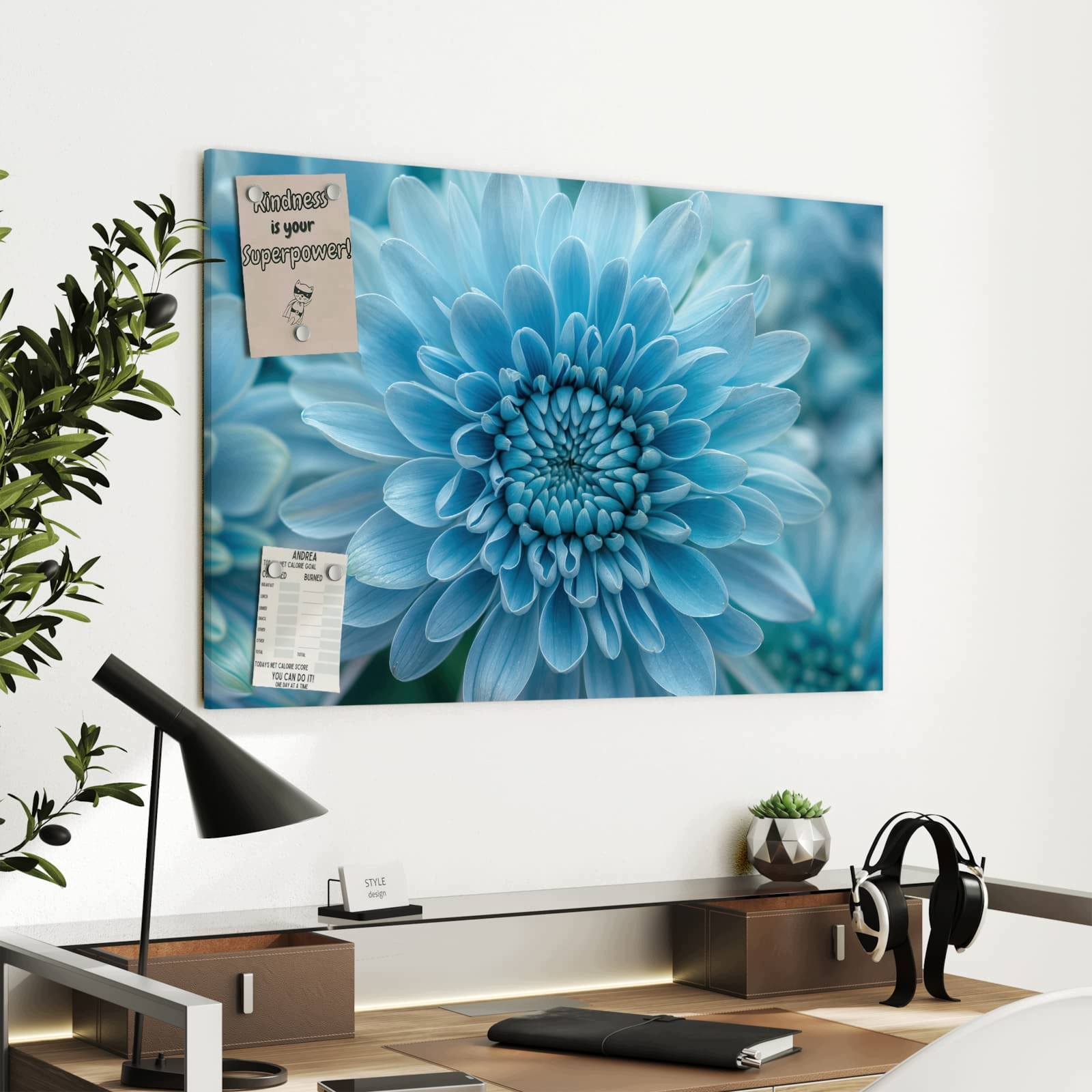 Magnetická tabule – obraz na zeď Modrá květina makro | 90 × 60 cm
